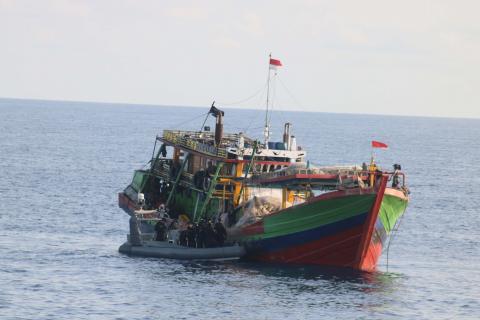 Australian Border Force boarding an Indonesian fishing vessel suspected of illegal fishing